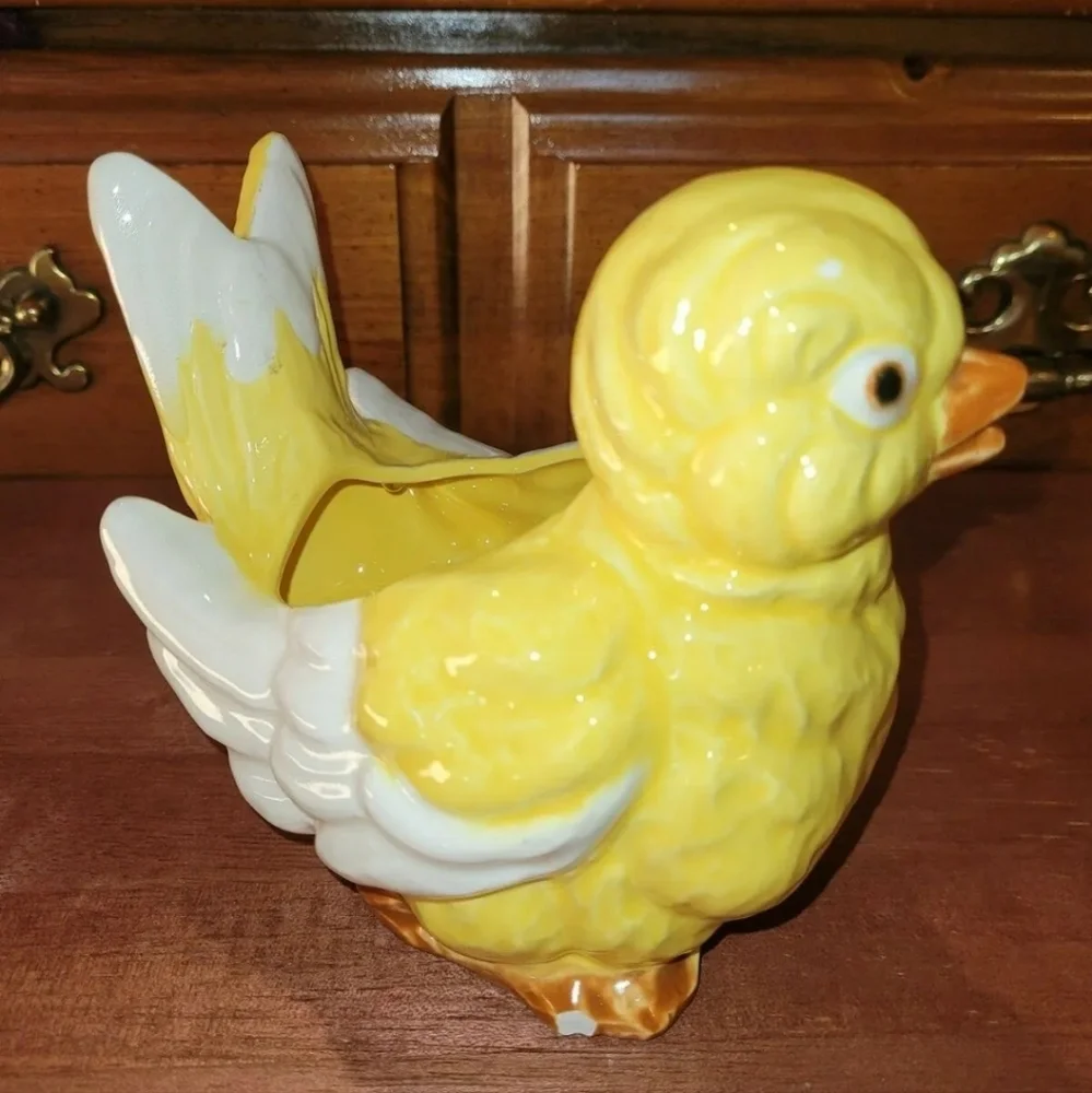 ARDCO Yellow Duck Ducky Chick or Chicken Ceramic Planter Pot or Vase VTG 1950's - Picture 3 of 10
